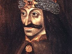 Vlad III. Dracul byl také nazývan Vladem Naražečem, protože své protivníky a nepřátele nechával s bolibou narážet na kůl.