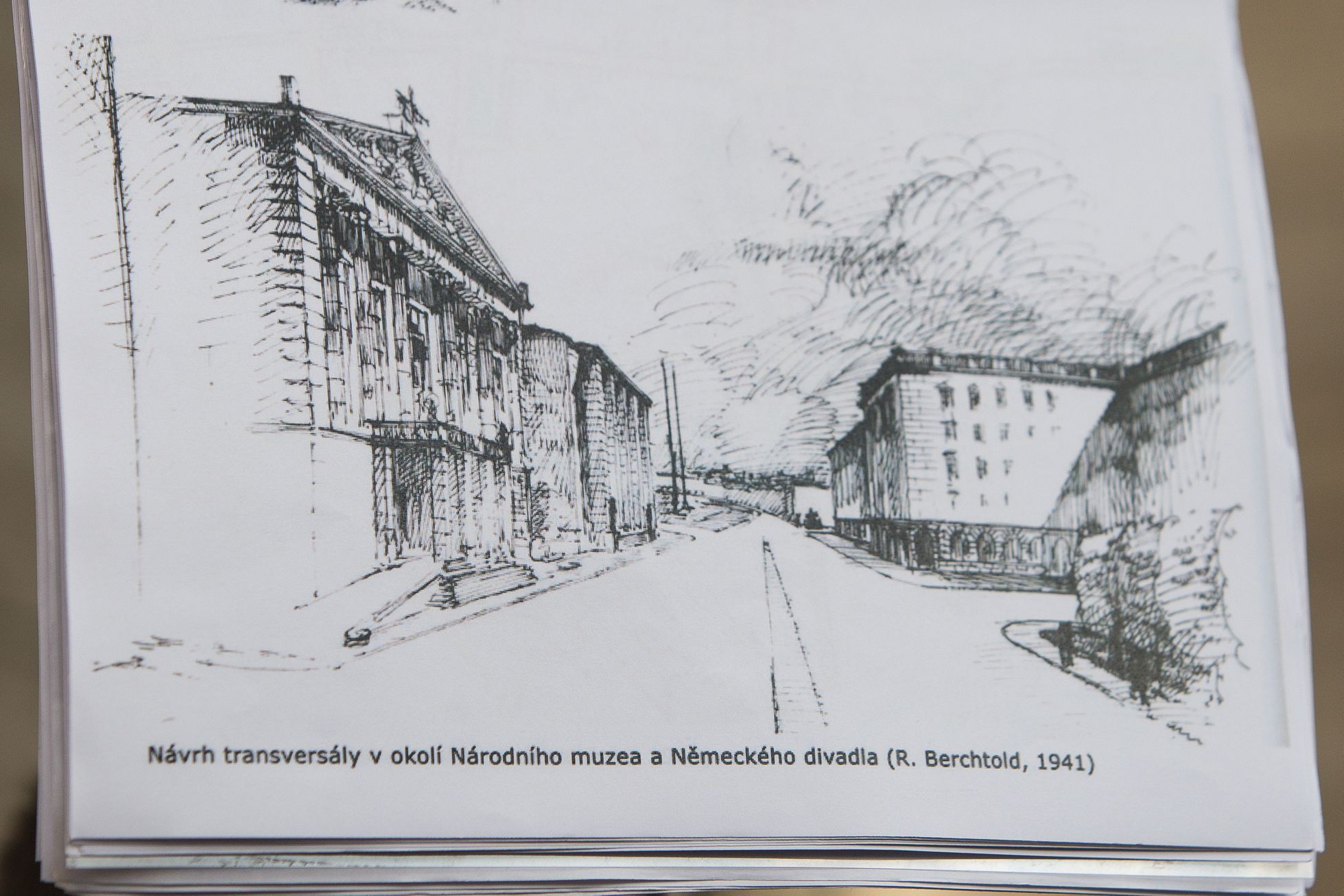 Prohlídka okolí magistrály pro chodce s architektem Petrem Kučerou a IPR