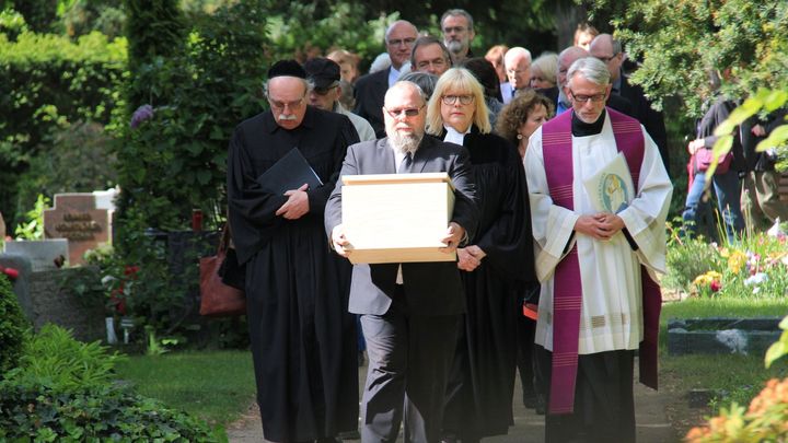 V Německu pochovali stovky vzorků z tkání lidí, kteří zemřeli v nacistickém vězení