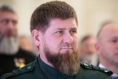 Kadyrov se málem utopil v hotelovém bazénu, skončil v turecké nemocnici