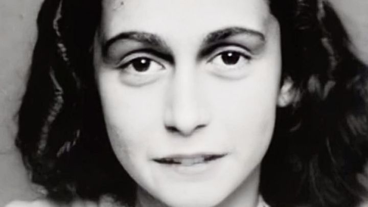 Vyšetřovatelé ukázali na člověka, který prý zradil Annu Frankovou. Sám se bál o život; Zdroj foto: Aplikace Deep Nostalgia