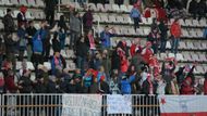 Žižkovský stadion se ve čtvrtek večer zaplnil a to kvůli ženskému fotbalu.