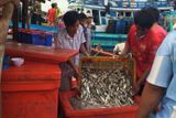 Rybí trh na ostrovech Nam Du