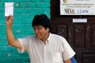 Bolívie schválila pro-indiánskou ústavu, Morales slaví