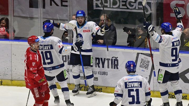 Překvapení kola. Kladno si pěti góly vyšláplo na vedoucí Třinec; Zdroj foto: ČTK