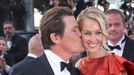 FF Cannes - Josh Brolin s přítelkyní Kathryn Boyd