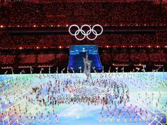 Kvůli pekingskému olympijskému stadionu nazvanému Ptačí hnízdo čínská vláda vystěhovala až milion lidí.