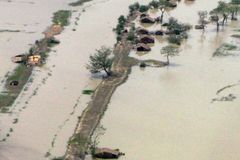 Barma přiznala už 78 tisíc obětí cyklónu