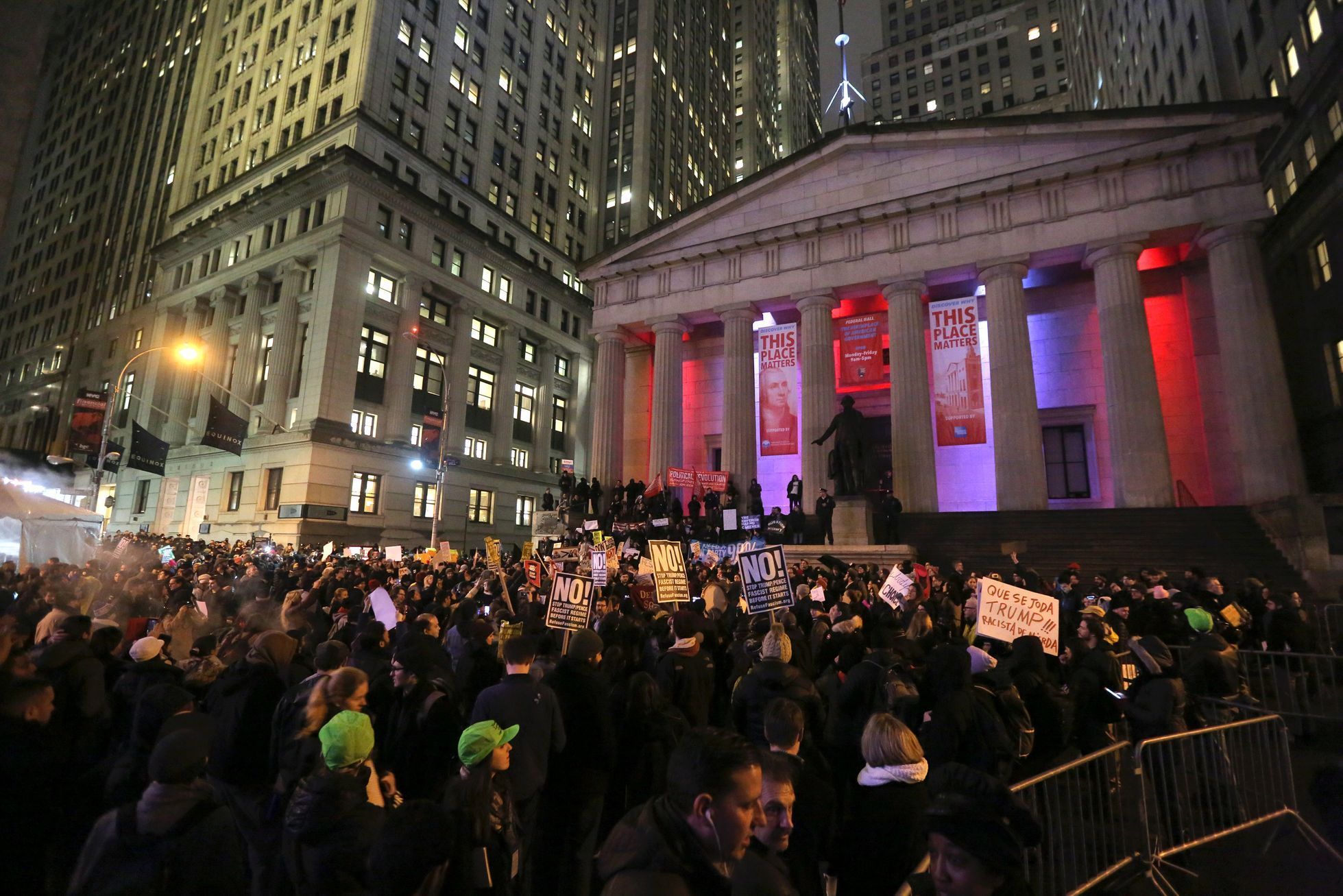 Protesty proti Trumpovi v New Yorku, leden 2017