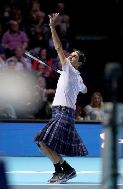 Roger Federer ve skotském kiltu