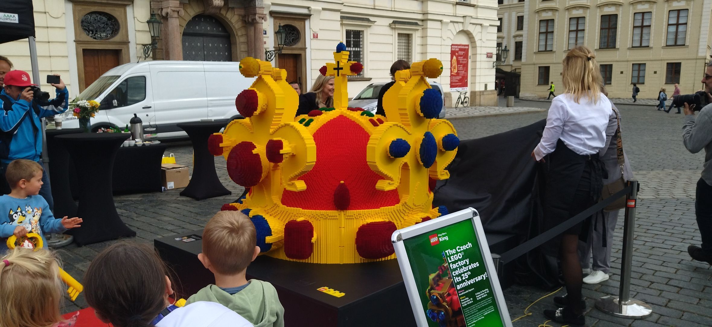 Svatováclavská koruna lego