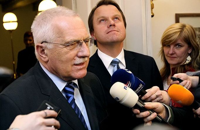 Václav Klaus po jednání se Stranou zelených před nadcházejícímí prezidentskými volbami.