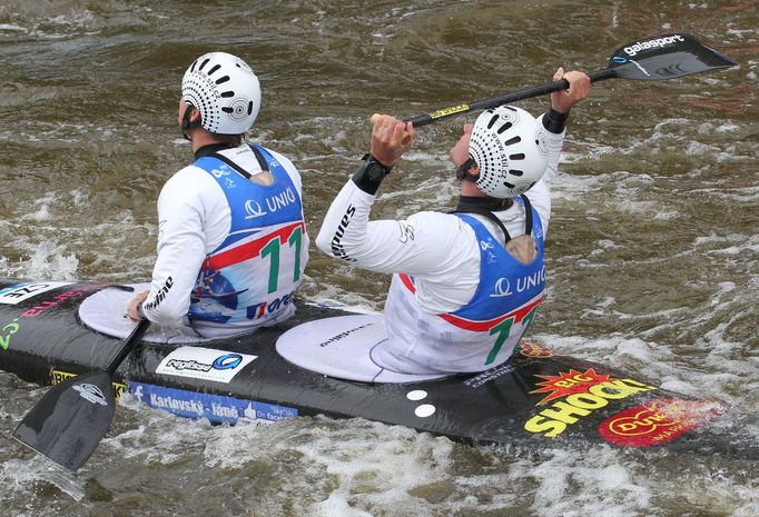 MS ve vodním slalomu 2013: Ondřej Karlovský a Jakub Jáně