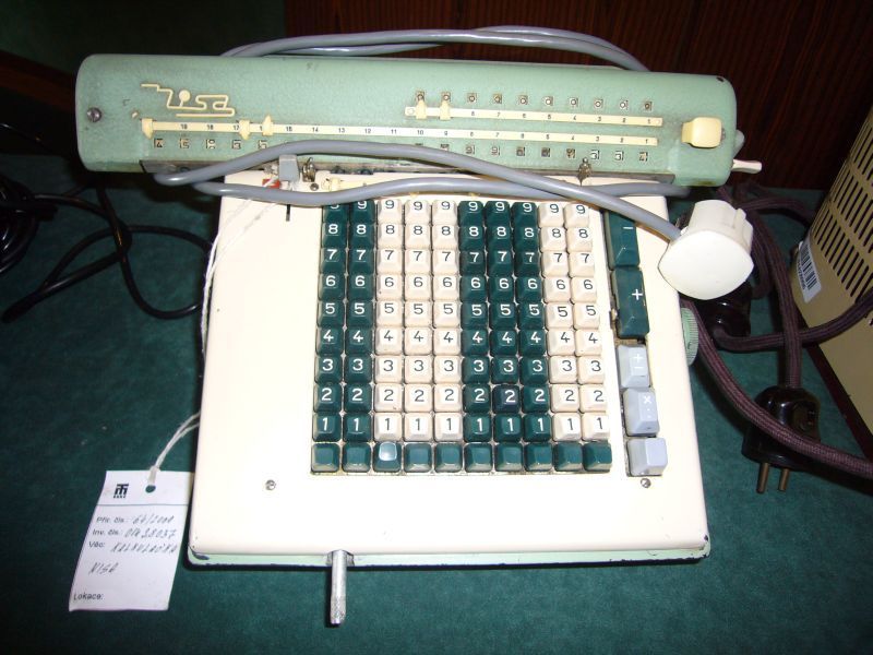 Starý elektrospotřebič