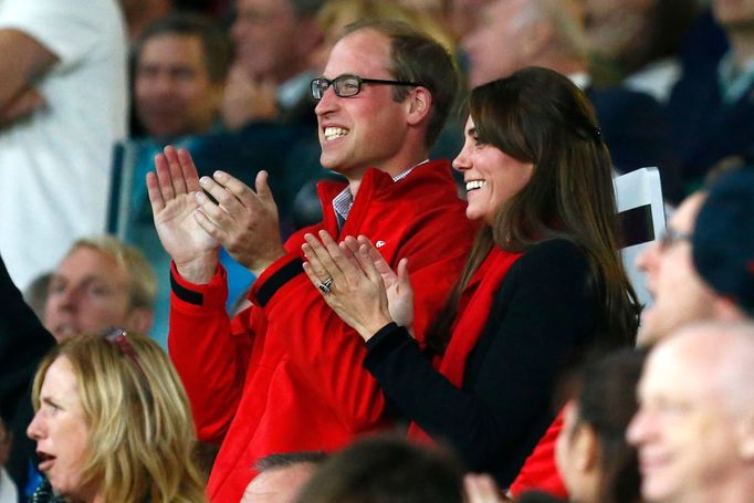 Britain's Prince William and Catherine, Duchess of Cambridge celebrate in the stands