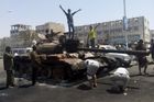 Síly jemenského prezidenta svádí tvrdé boje s šííty u Adenu