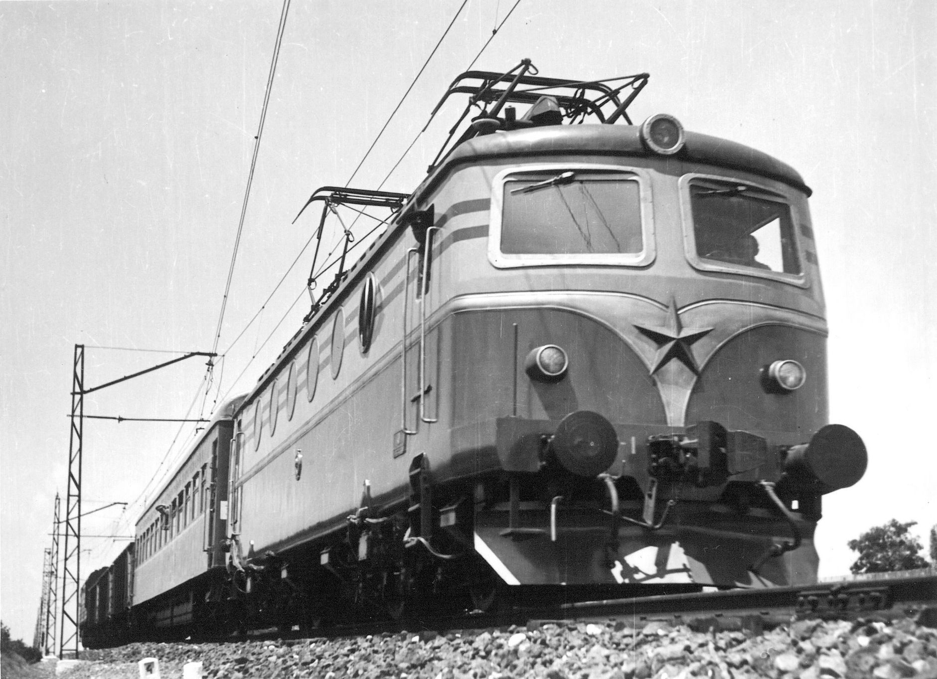 Lokomotiva Škoda 12E Bobina