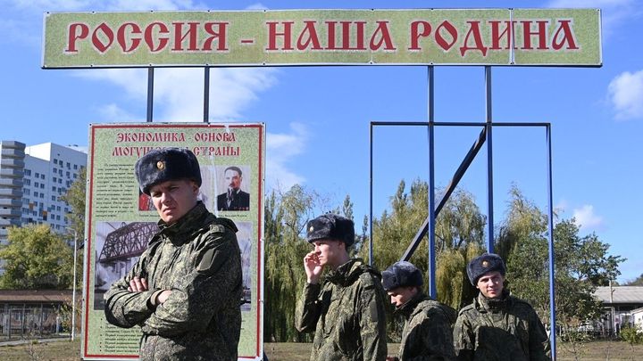 Ruský "sociální výtah" stojí miliardy. Válka je drahá jako záchranka a dávky pro děti