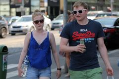 Živě: Další den přes +37° C, rekordy hlásí Plzeňsko