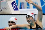 Číňanka Jie Š'-wen, která zaplavala dvoustovku polohového závodu za 127 sekund a 57 setin. Stovka by jí tak trvala 63,79 s, její průměrná rychlost činila 5,64 km/h.
