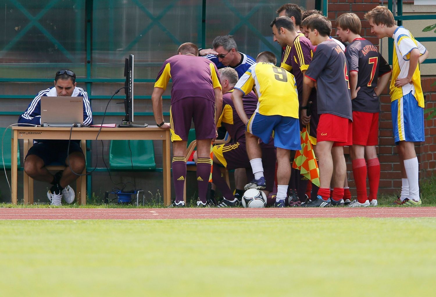 Trénink fotbalových rozhodčí ve Varšavě během Eura 2012