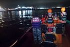 U Bali se potopila loď s 65 lidmi na palubě. Čtyři zemřeli, po desítkách se pátrá