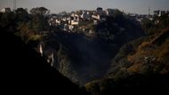 Vítejte v hlavním městě latinskoamerické Guatemaly, Ciudad de Guatemala. Konkrétně u největší tamní skládky, které místní přezdívají "Důl".