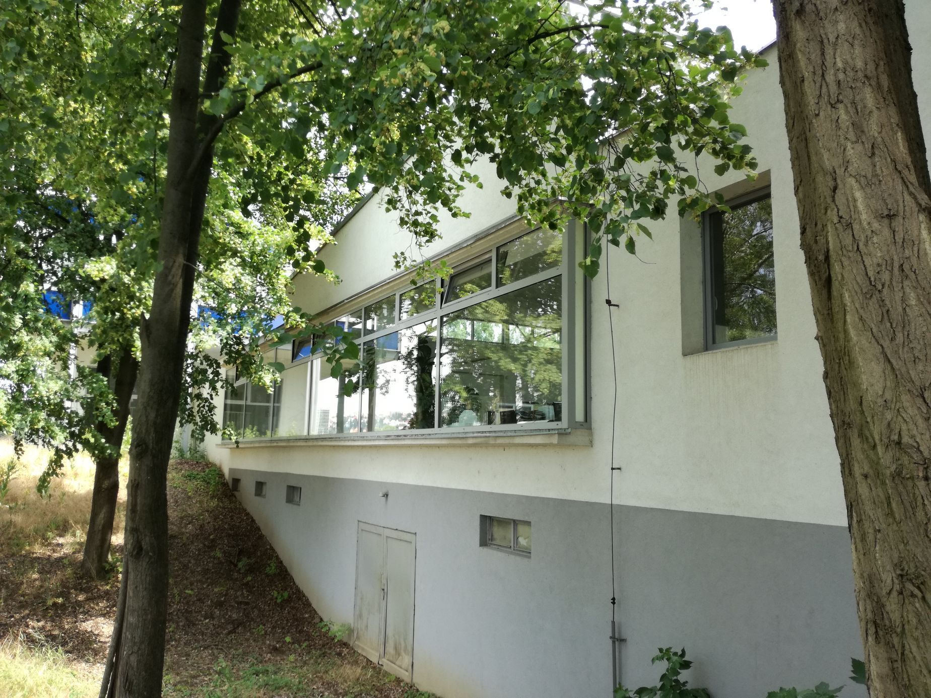 Panelárna, budova, architektura, Holešovice, Praha, ateliér, architekti