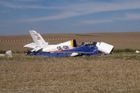 Záhada rakouského letounu: Pilotovat mohli oba muži