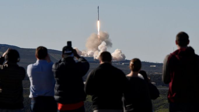 Start rakety SpaceX Falcon, 14. ledna 2017