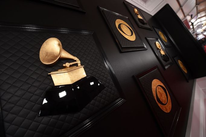 Udílení cen Grammy (na snímku) vloni sledovalo 18,7 milionu lidí.