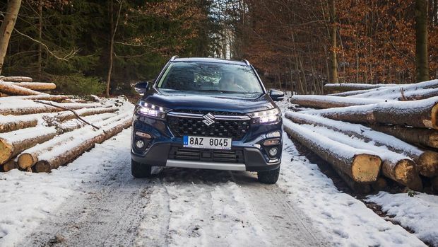 Tato auta zima nepřekvapí. Některé modely s pohonem 4x4 mají lákavě nízkou cenu