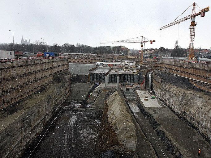 Stavební jáma tunelu Blanka na pražské Letné.