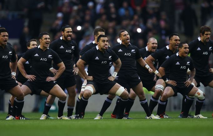 All Blacks: Haka