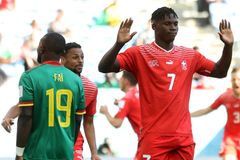 Embolo zarmoutil rodnou zemi, gólem rozhodl o vítězství Švýcarska nad Kamerunem