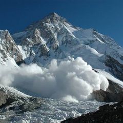 Lavina u K2