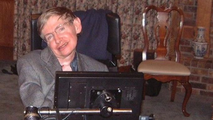 Světoznámý britský vědec Stephen Hawking.