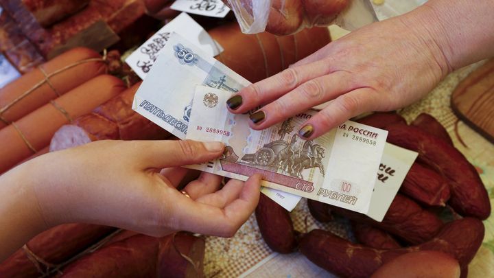 Rusku hrozí i scénář z roku 1918. Experti nevylučují bankrot ani kolaps hospodářství; Zdroj foto: Reuters