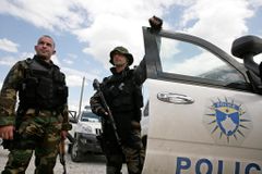 V Kosovu zadrželi 19 lidí podezřelých z plánování útoků jménem Islámského státu