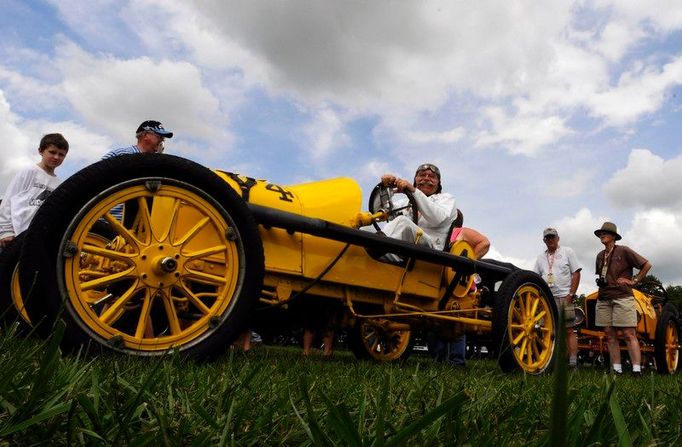 Ford Model T byl poháněn zážehovým řadovým čtyřválcem o objemu 2,9 l s výkonem 14,7 kW (20 k) při 1600 ot./min. Maximální rychlost se pohybovala okolo 70 km/h.