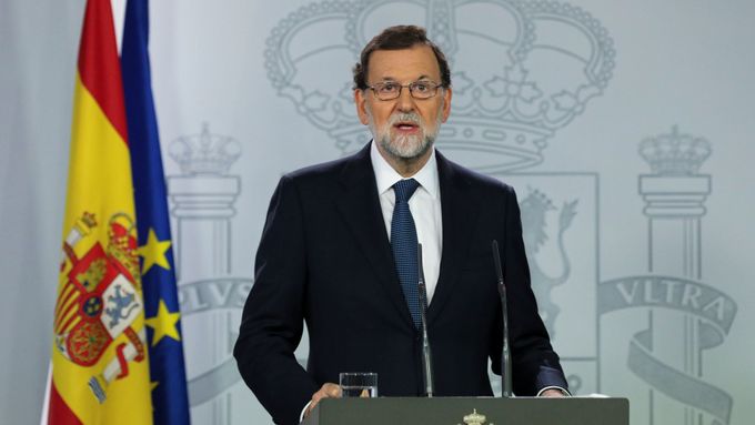 Španělský premiér Mariano Rajoy na tiskové konferenci.