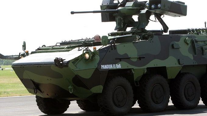 Veřejnosti se tento Pandur 8x8 předvede v sobotu 25. června na Dni pozemního vojska "Bahna 2006".