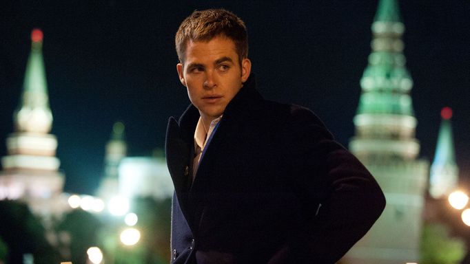 Jacka Ryana hraje Chris Pine.