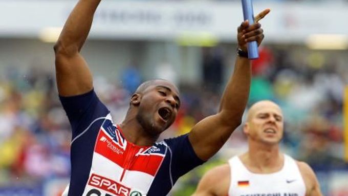 Budou britští sportovci podávat ruku svým soupeřům?