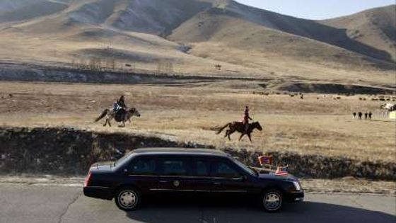 Americký prezident George Bush v Mongolsku