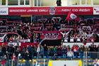 Orli krouží nad Rakouskem. 300 fans Znojma táhlo na Vídeň