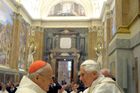 Papež dal milost odsouzeným z aféry Vatileaks