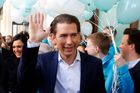 Rakousko má novou vládu, kabinet složil přísahu. Náckové pryč, protestují lidé ve Vídni