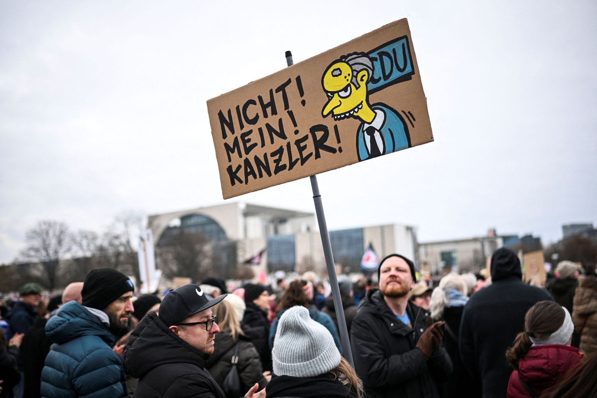 Německo, protesty, demonstrace, Merz