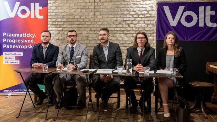 Volt Česko má připraveno 28 žalob na kandidátky Stačilo! a SPD. Kvůli nekalé koalici; Zdroj foto: ČTK